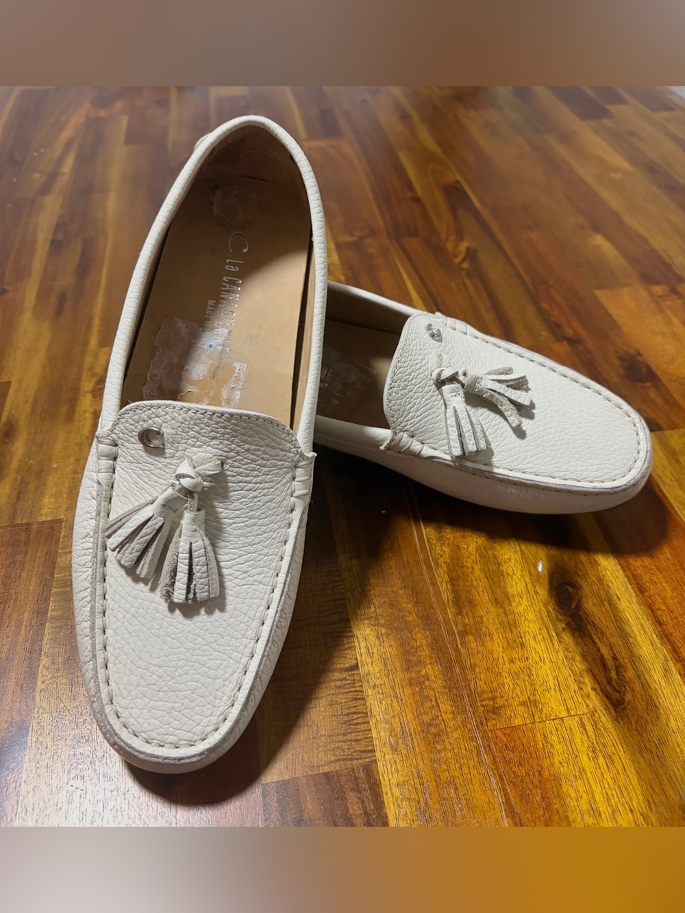 NWT. C La Canadienne  Classic cream Tassel Loafers women’s genuine leather.EU 39